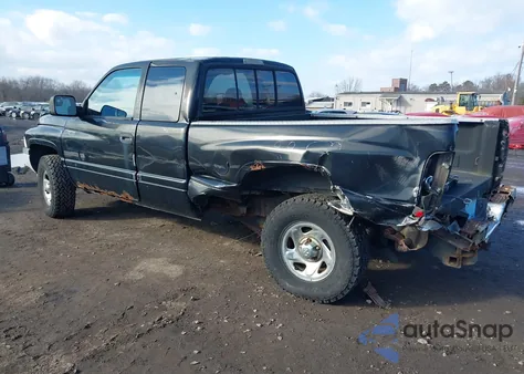 1997 Dodge Ram 1500 St из США, поврежденный, VIN 3B7HF13Y8VG778817